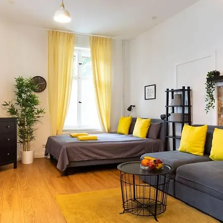 Shabby Chic Self Checkin And Free Street Parking Apartamento