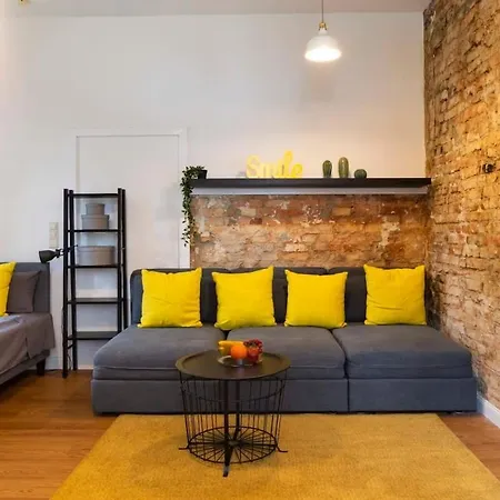 Shabby Chic Self Checkin And Free Street Parking Apartamento Berlín