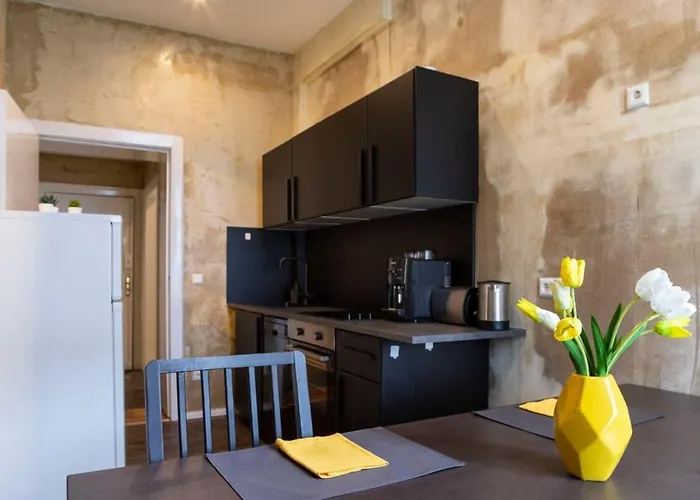 Shabby Chic Self Checkin And Free Street Parking * Berlin