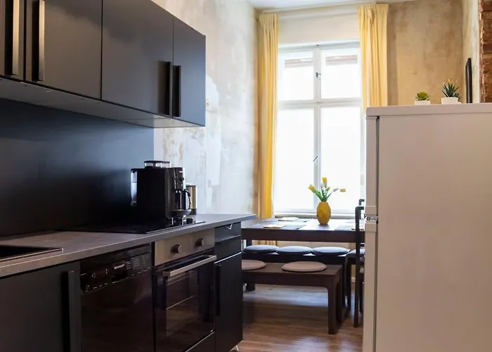 Shabby Chic Self Checkin And Free Street Parking 公寓 *