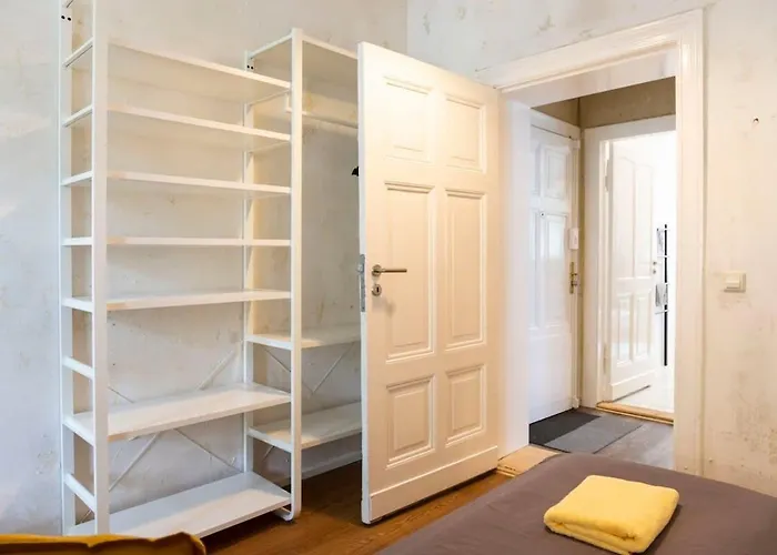 アパート Shabby Chic Self Checkin And Free Street Parking *